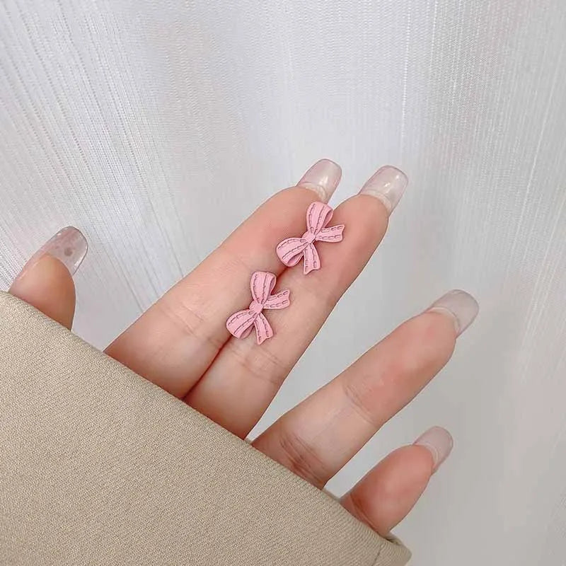 Little girl pink bow