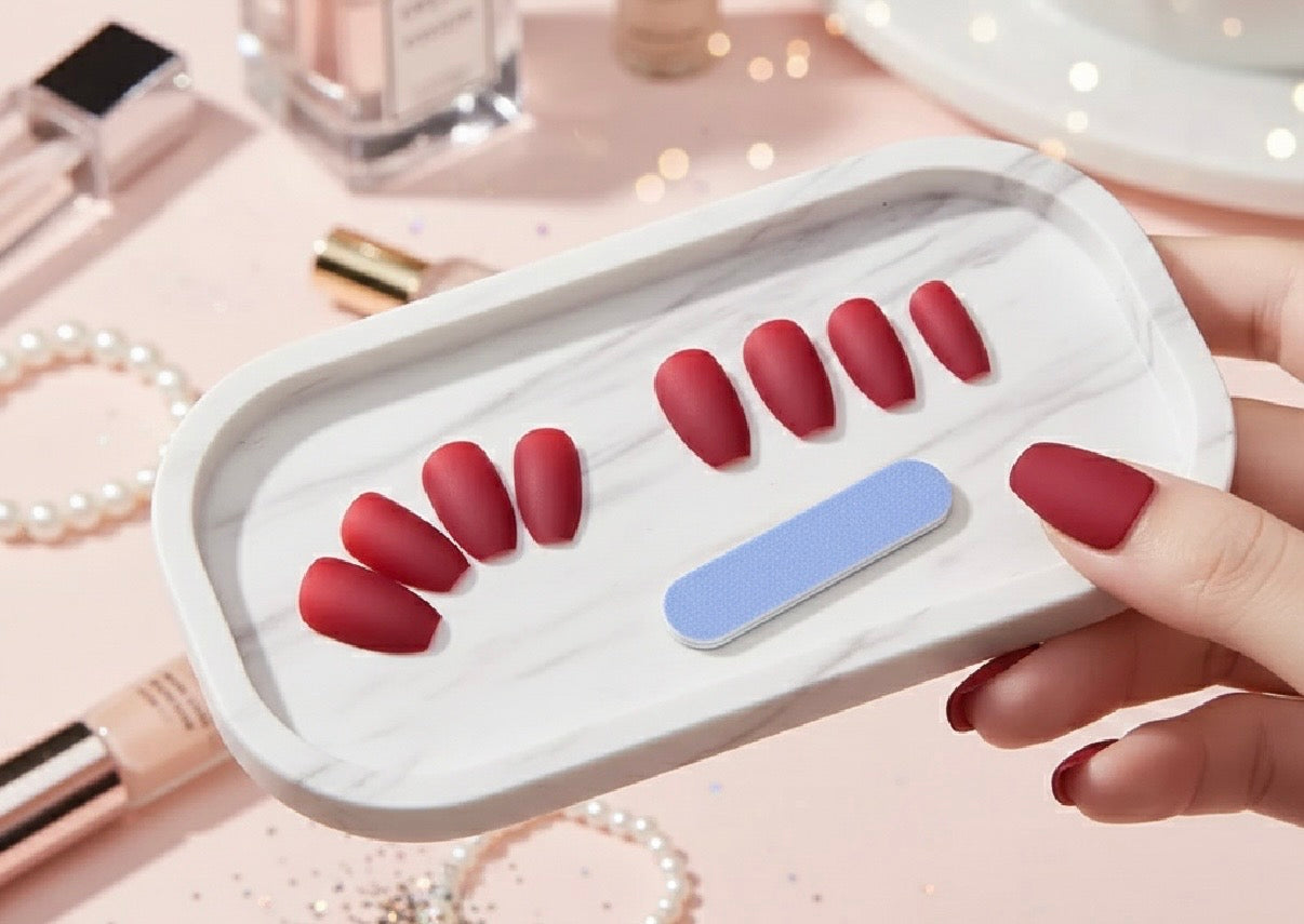 Red Vintage Style press on