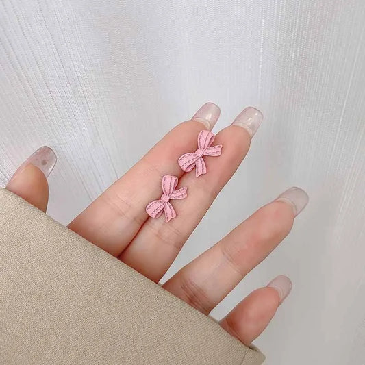 Little girl pink bow