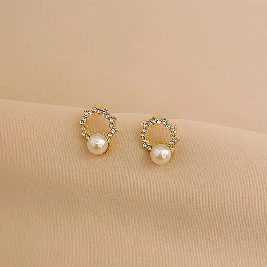White pearl silver star Earrings