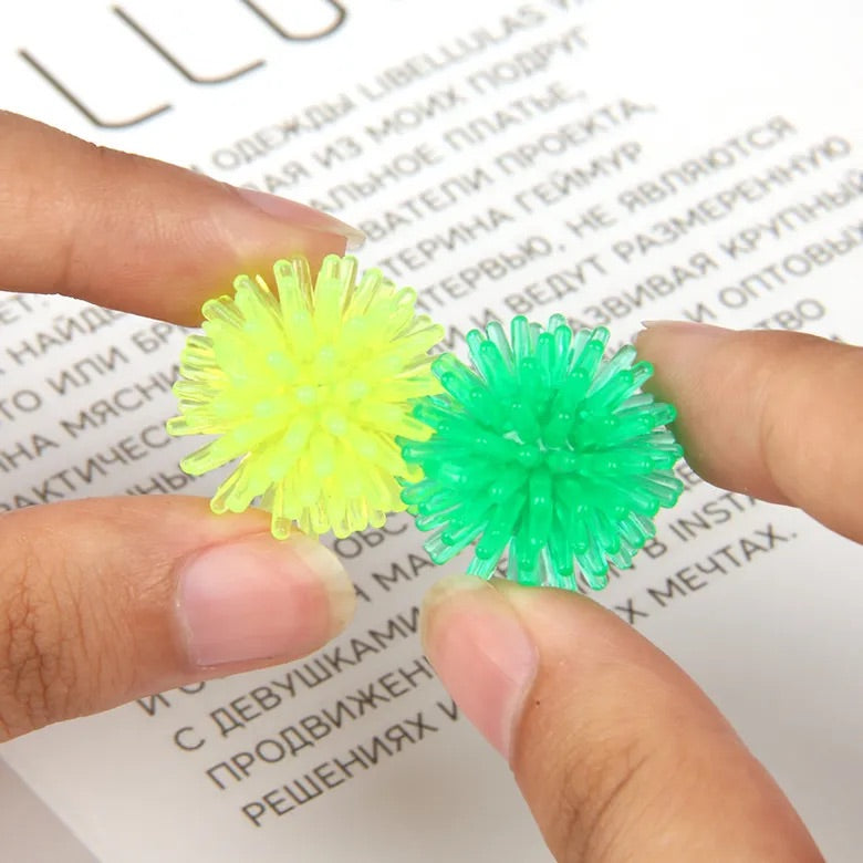Thorn massage ball